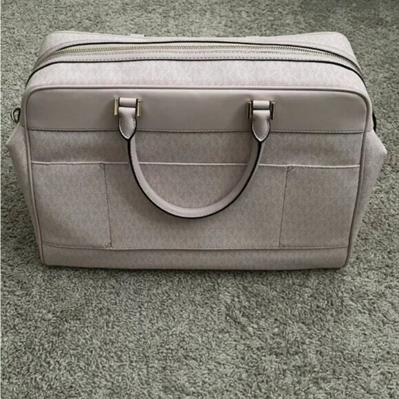 🆕NWOT Michael Kors Large Logo Weekender Bag • Light Powder Blush - Picture 4 of 9